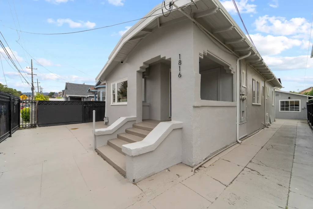 Property gallery photo 8
